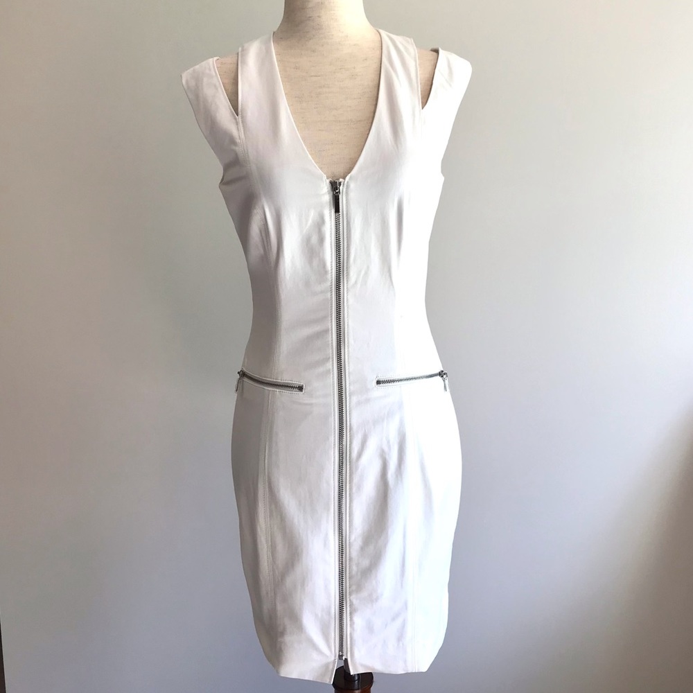 White Bebe Zipper Mini Dress w/ Cutout - Size 2